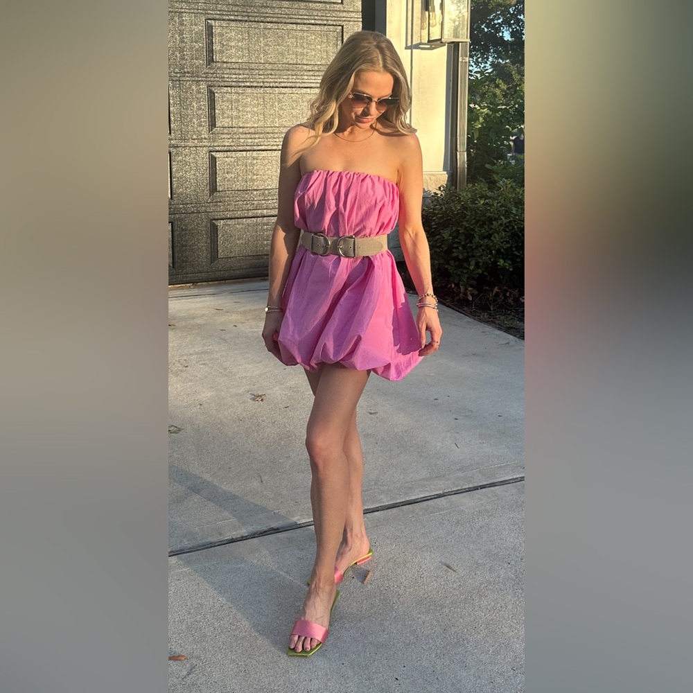Zara pink dress. US SIZE SMALL.
